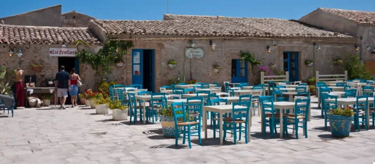 cycling-baroque-Foto top_Taverna-Marzamemi
